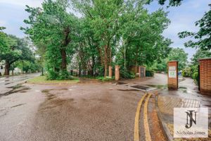 Photo 22- click for photo gallery